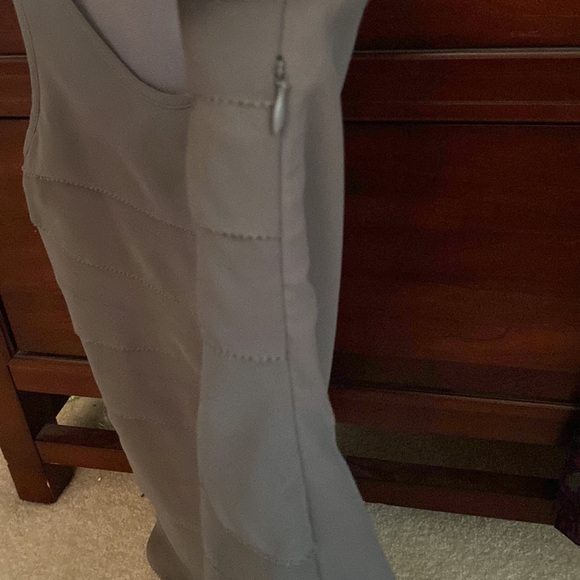 Two women’s shells - Picture 4 of 7